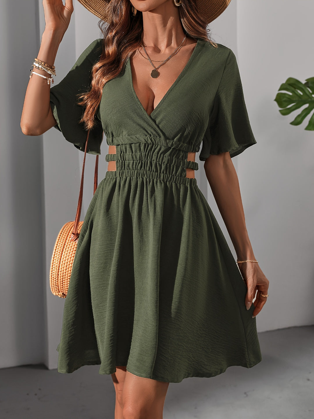 Anna | Elegante Jurk met Cut-out en Strik