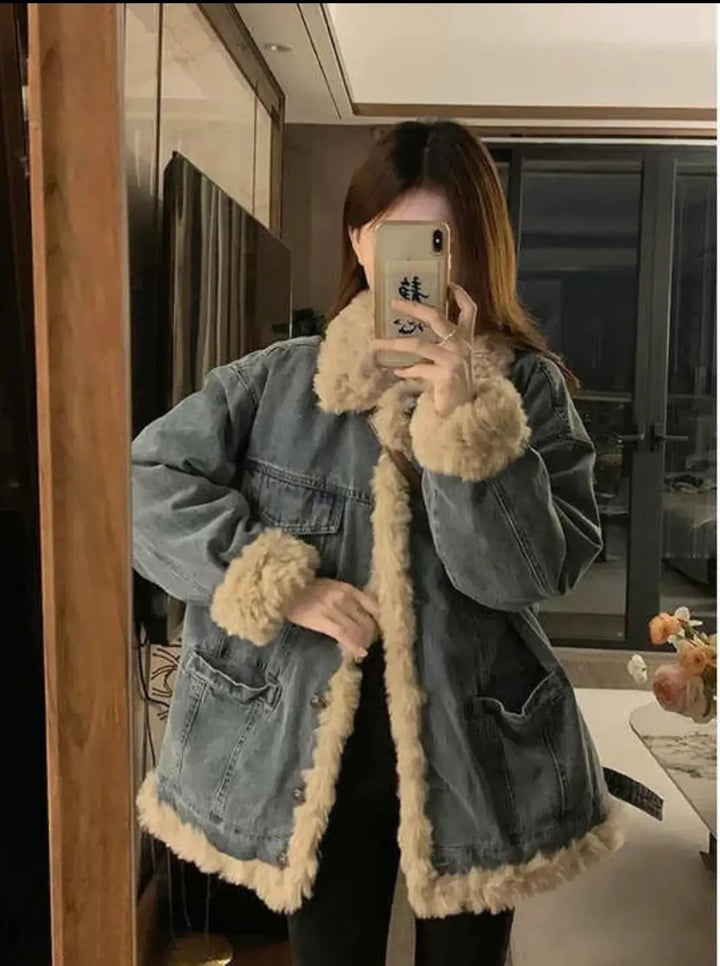 Aura | Warme Denimjas met Bontdetails voor Vrouwen