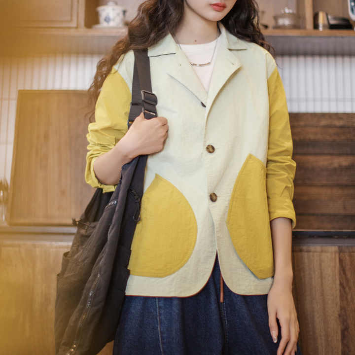 Ava | Vintage Patchwork Jas met Asymmetrische Zakken