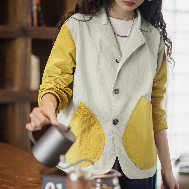 Ava | Vintage Patchwork Jas met Asymmetrische Zakken