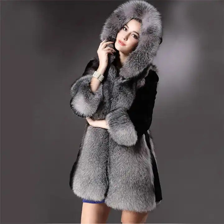 Averie | Elegante Winterjas Met Luxe Bontkraag Voor Dames