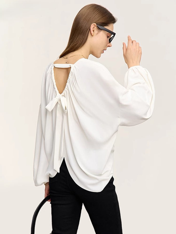 Briana | Elegante Blouse met Open Rug en Strikdetail