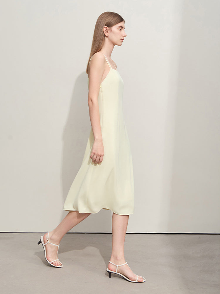 Brianna | Elegante Midi Jurk met Gekruiste Band