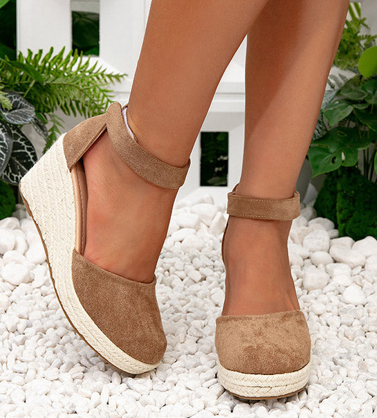 Britt | Trendy Wiggen Sandalen met Enkelband voor Dames