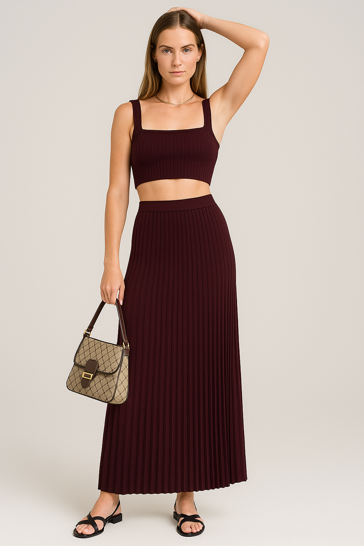 Dames Set – Slim Fit Cropped Top – Vierkante Hals – Maxi Plissérok – Zachte Knit