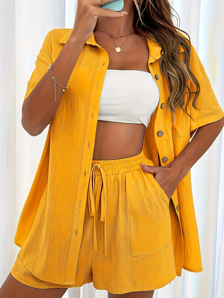 Clara | Zomerse Dames Set met Korte Mouwen Overhemd en Comfortabele Shorts
