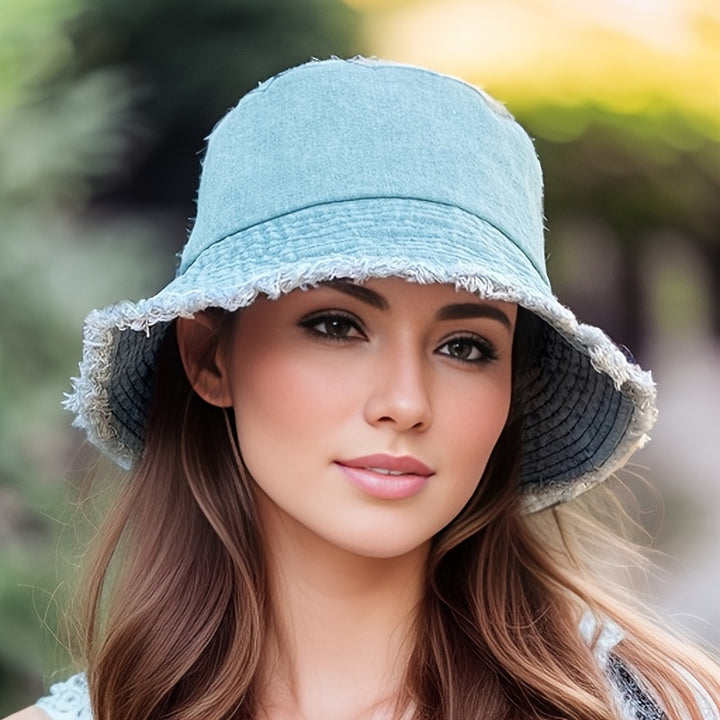 Cynthia | Denim Visserhoed met Brede Rand