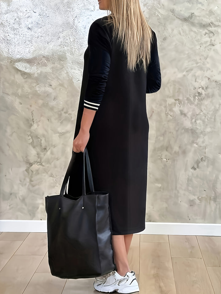 Divine | Elegante V-hals Midi Jurk met Strepen
