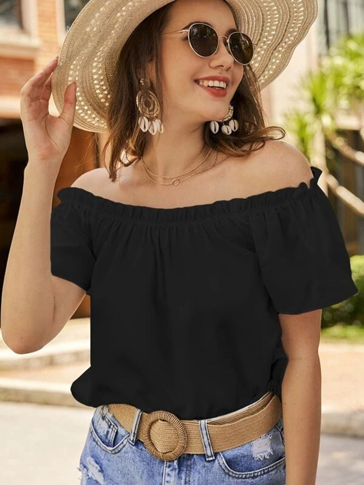 Freyja | Off-Shoulder Blouse met Elegante Pasvorm