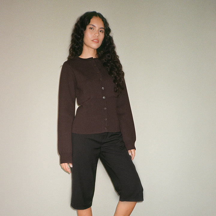 Hilde | Elegant Geribbeld Vest met Getailleerde Pasvorm