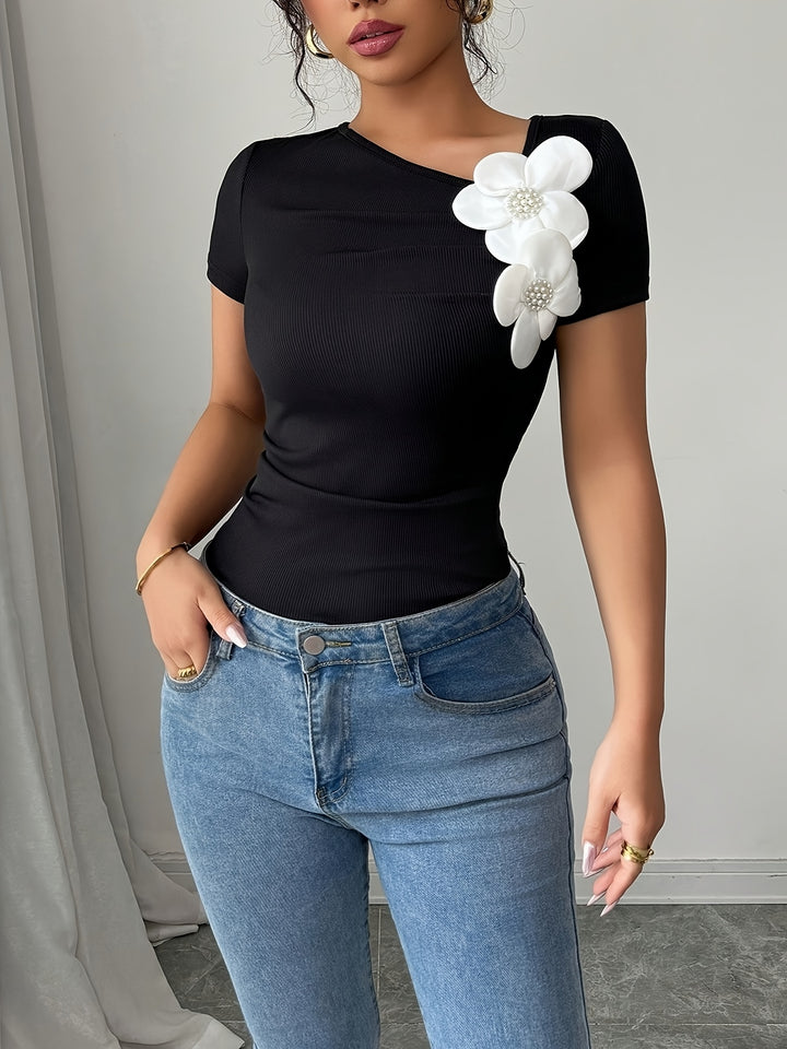 Lieke | Elegante Top met 3D Bloemen en Korte Mouwen