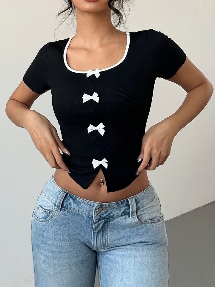 Lotte | Stijlvolle Zwarte Top met Strikdetails
