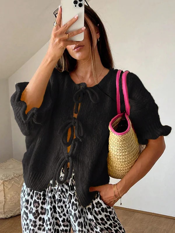 Mariana | Stijlvolle Damestrui met Strikdetails en Flatterende Mouwen