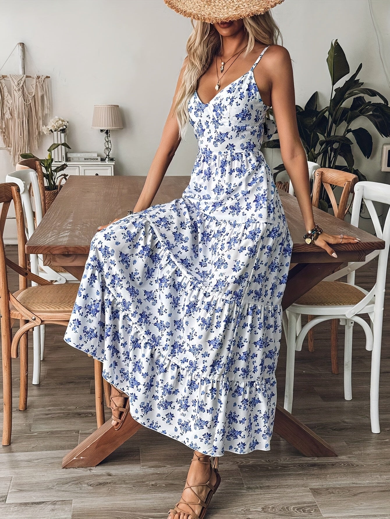 Zomerse Maxi Jurk met Bloemenprint en Spaghettibandjes in Diverse Kleuren