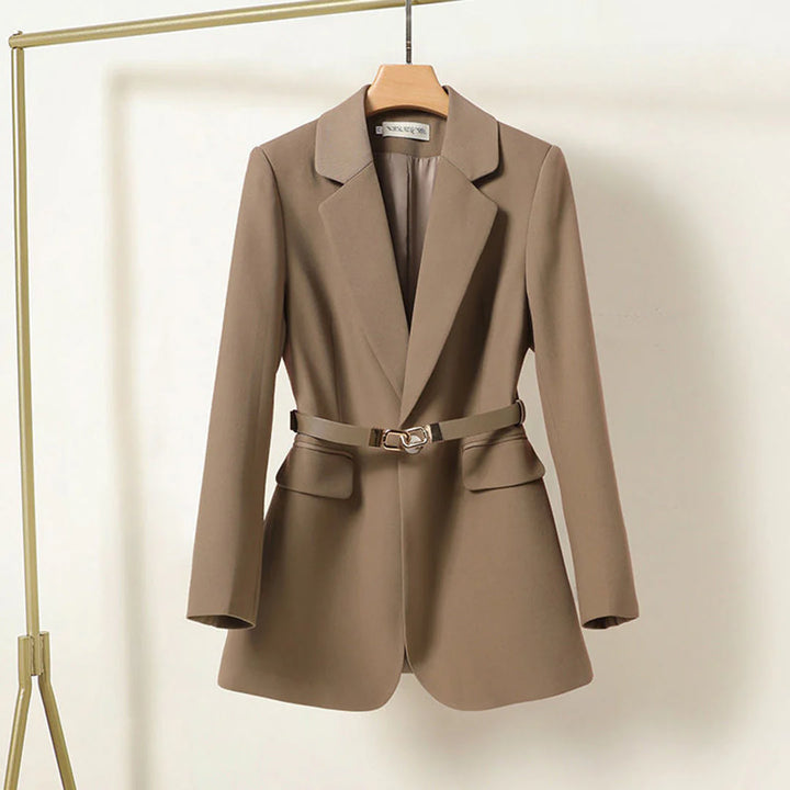 Nola - Elegante lange blazer met riem voor dames