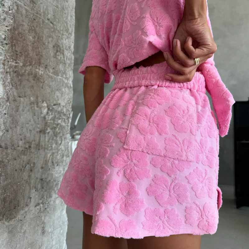 Dames Pyjama Set – Relaxed Fit – Jacquard Gebreid – Knoopshirt & Elastische Shorts