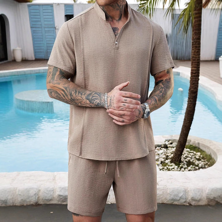 Heren Set Henley Shirt en Shorts – Relaxed Fit – Natuurlijke Stoffen – Casual Look