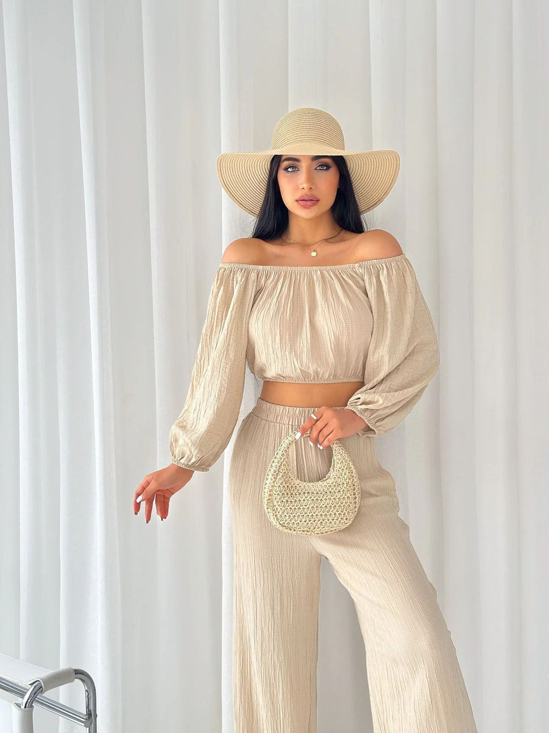 Dames Tweedelige Set – Off-Shoulder Crop Top – Hoge Taille Wijde Pijpen – Luchtige Stof