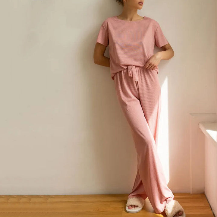 Dames Loungewear Set – Korte Mouwen – Cropped Top – Wijde Pijpen – Ademend Comfort