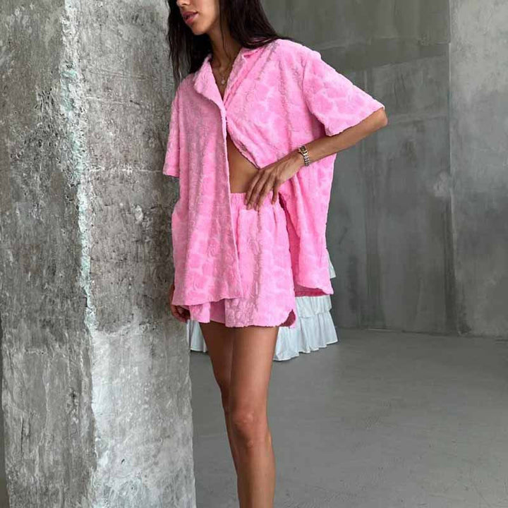 Dames Pyjama Set – Relaxed Fit – Jacquard Gebreid – Knoopshirt & Elastische Shorts