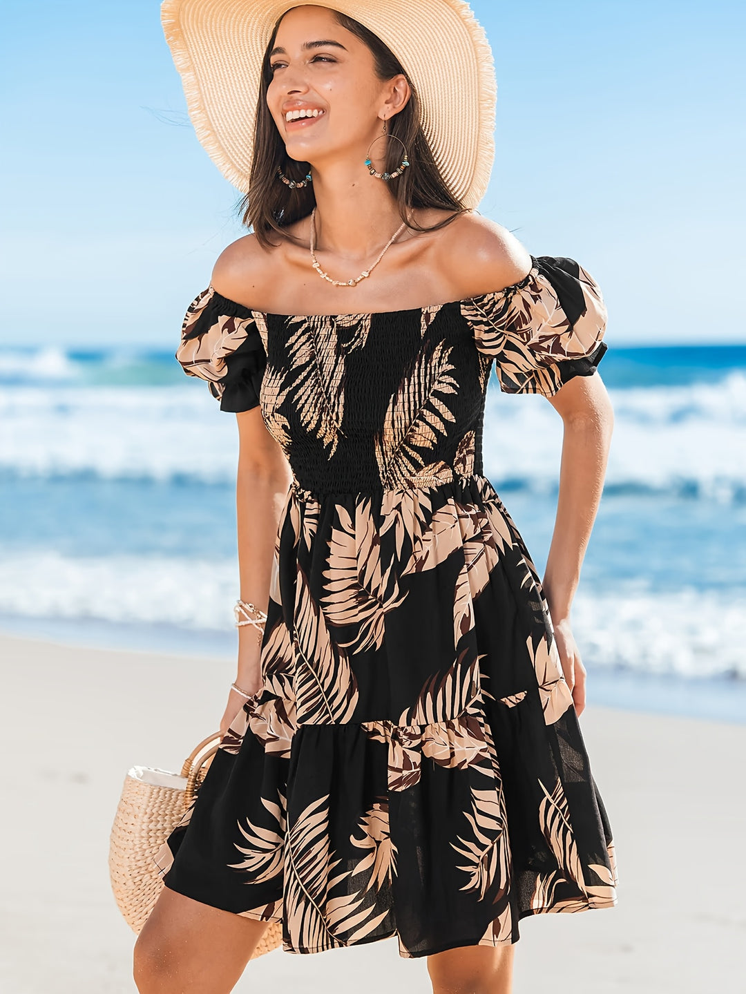Olivia | Tropische Off-Shoulder Jurk met Gelaagde Ontwerpen