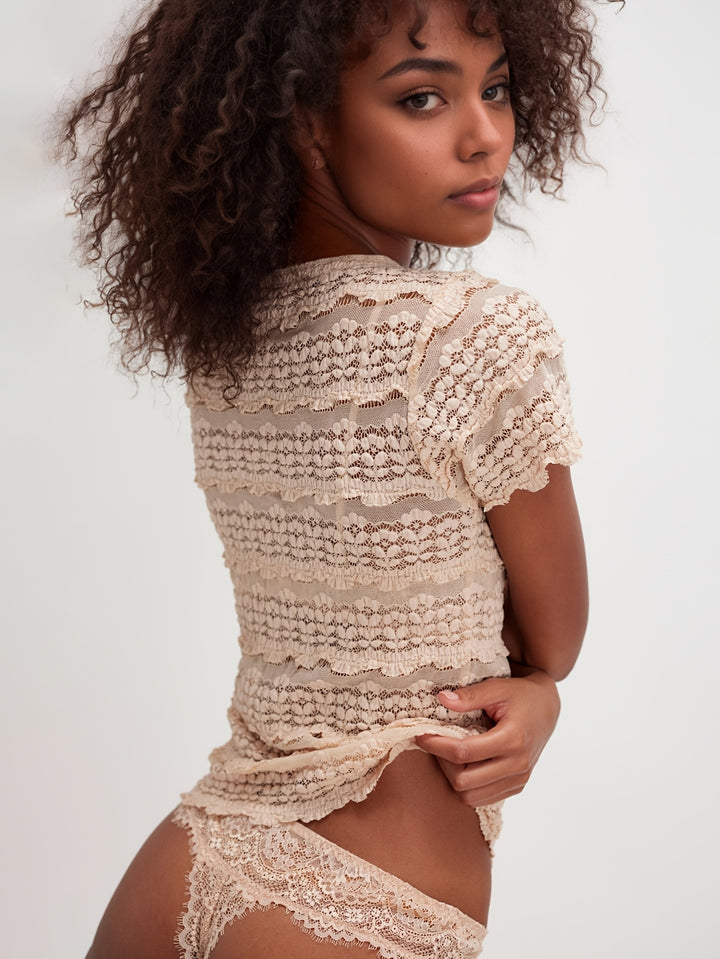 Olivia | Romantische Cropped Lace Top