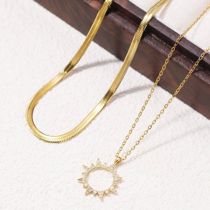 Sarah | Elegante Dubbele Ketting met Zon Hanger