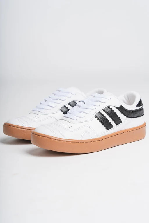 Sportieve sneaker wit en zwart