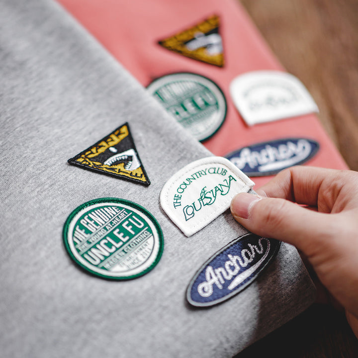 Travis | Casual T-Shirt met Emblemen voor Mannen