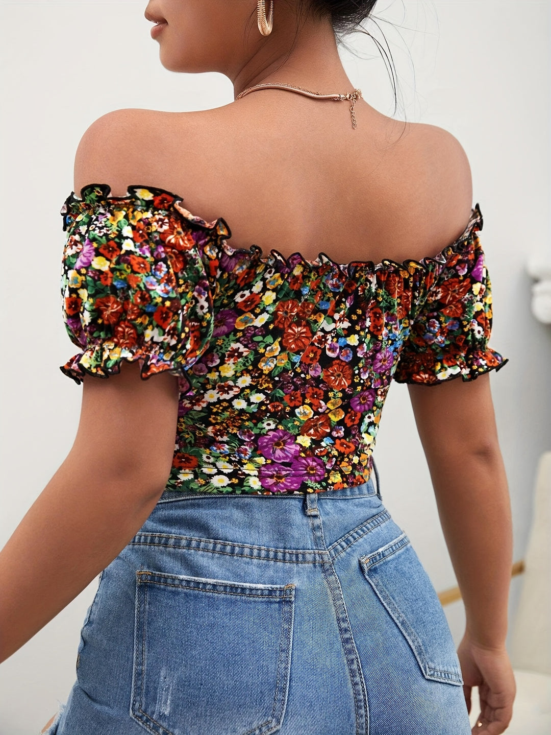 Trina | Vrolijke Bloemen Off-Shoulder Top