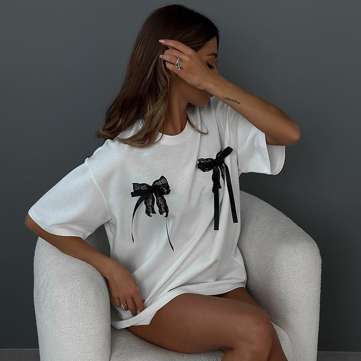 Zoe | Stijlvol Oversized T-Shirt met Elegante Strikdetails