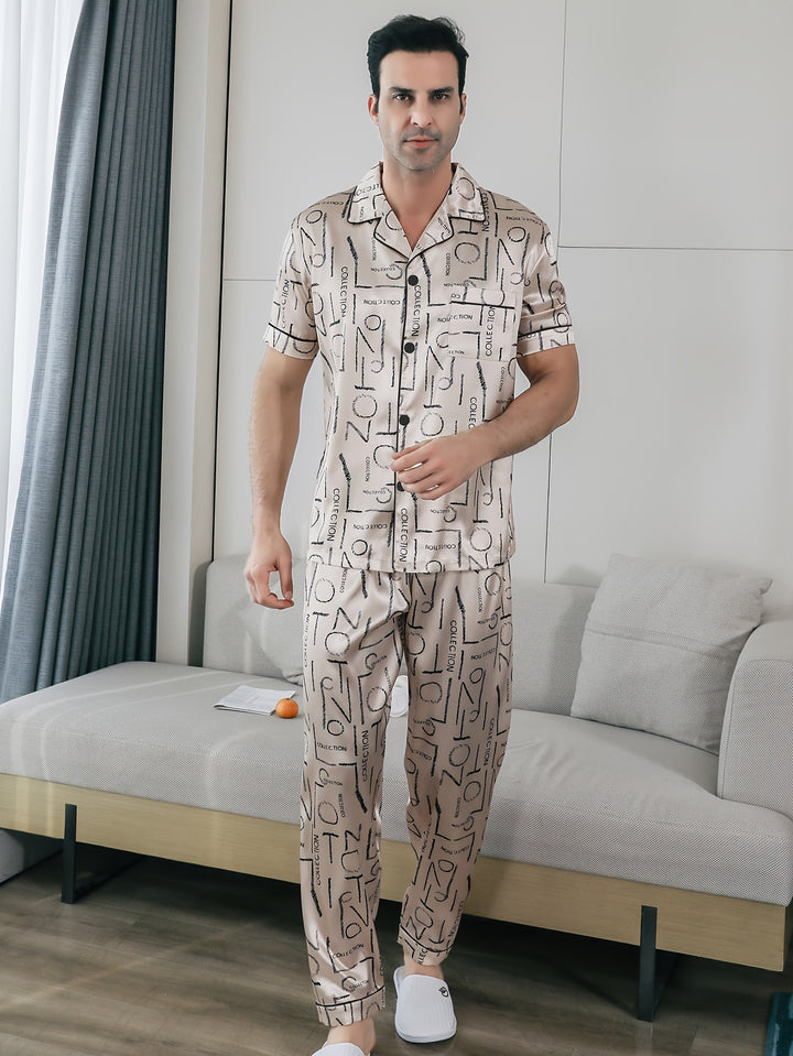 Zomerse nachtjapon voor heren met korte mouwen, shorts en lange broek, met een dunne stof en letterprint ontwerp, inclusief een vest.