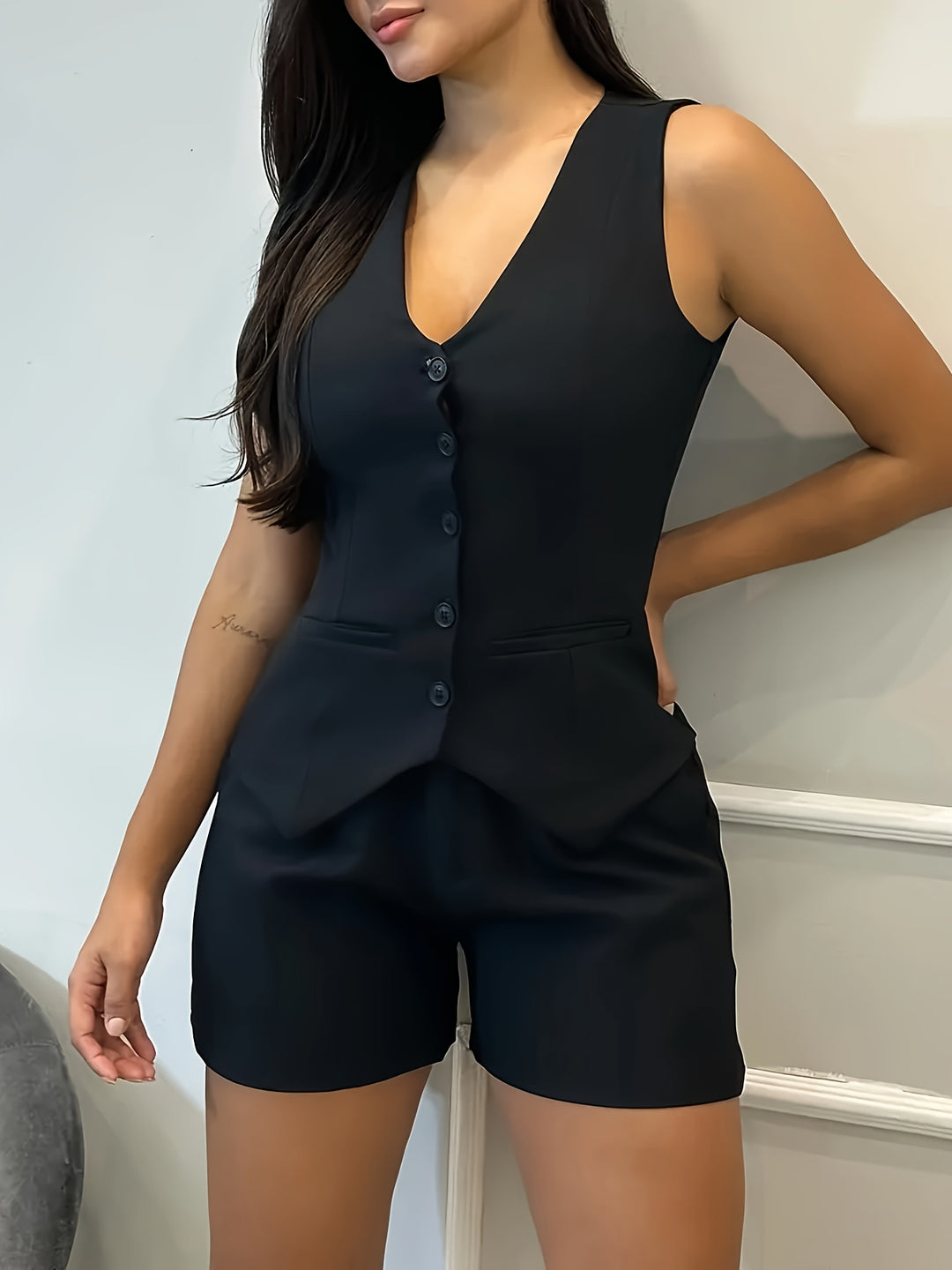 Cindy | Elegante Dames Gilet en Short Set met Knoopsluiting – Stijlvol Zomeroutfit voor Casual & Chic Look