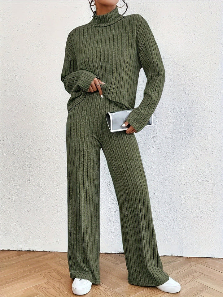 Maja | Comfortabele Set met Turtleneck Bovenkant en Flared Broek voor Dames