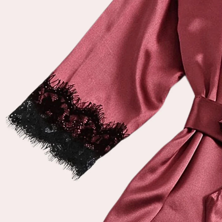 Emilie – Luxe 4-delige Slaapjurk Set voor Dames