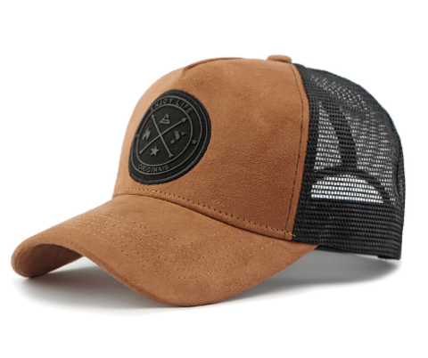 Derek | Stijlvolle Trucker Cap met Mesh en Vintage Embleem