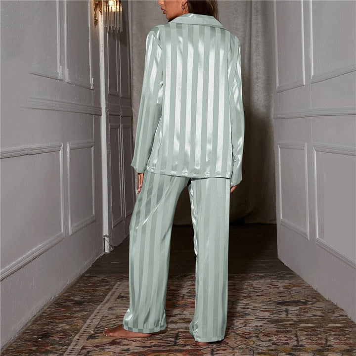 Sigrid – Luxe Pyjama Set voor Dames