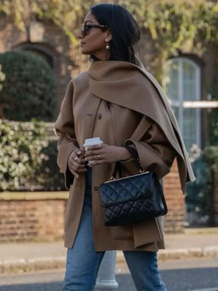 Riley Camel Mantel